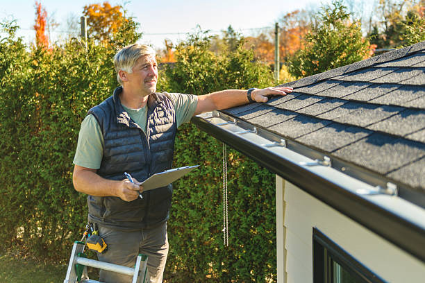 Professional Roofing technician working in Mitchell, SD